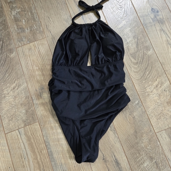 Other - Womens Size Xl Black One Piece Swimsuit